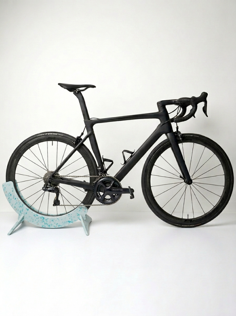 Kingfisher bike stand by Velohawk